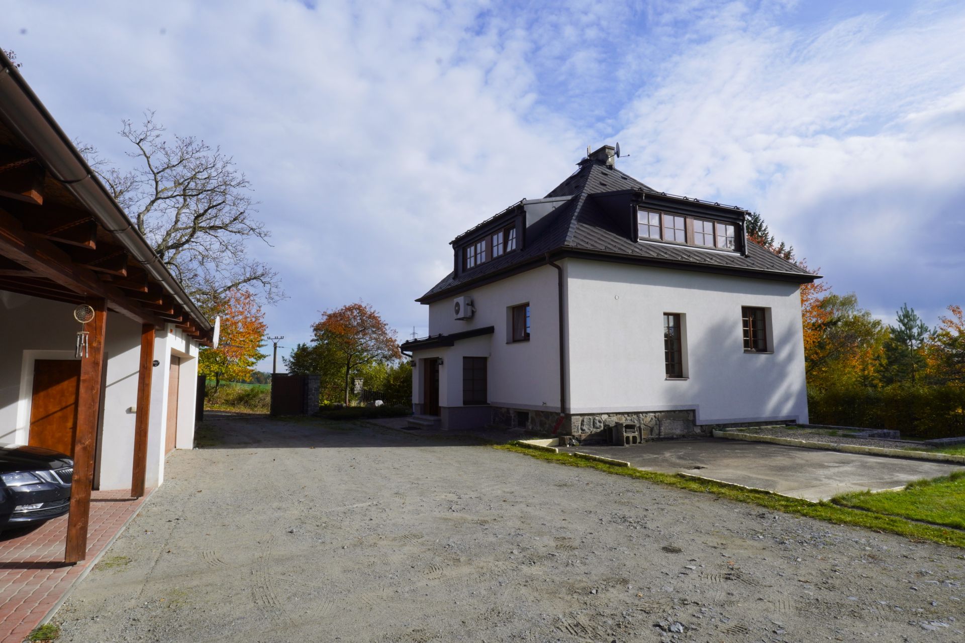 Prodej rodinného domu 249 m2 Spojovací, Pyšely